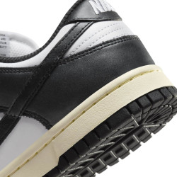 Nike Dunk Low "Vintage Panda"