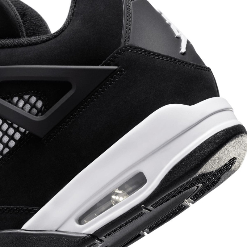 Air Jordan 4 Retro "White Thunder"