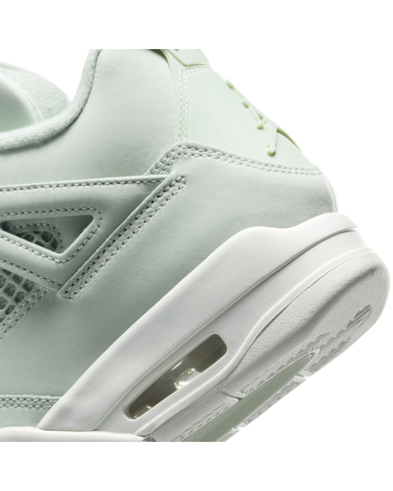 Air Jordan 4 Retro "Seafoam Sail"