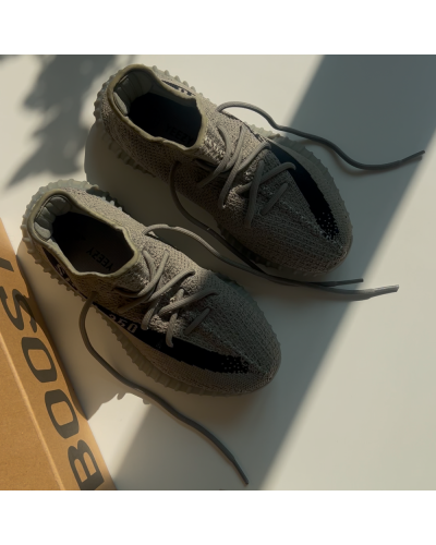 Yeezy Boost 350 V2 "Granite" HQ2059