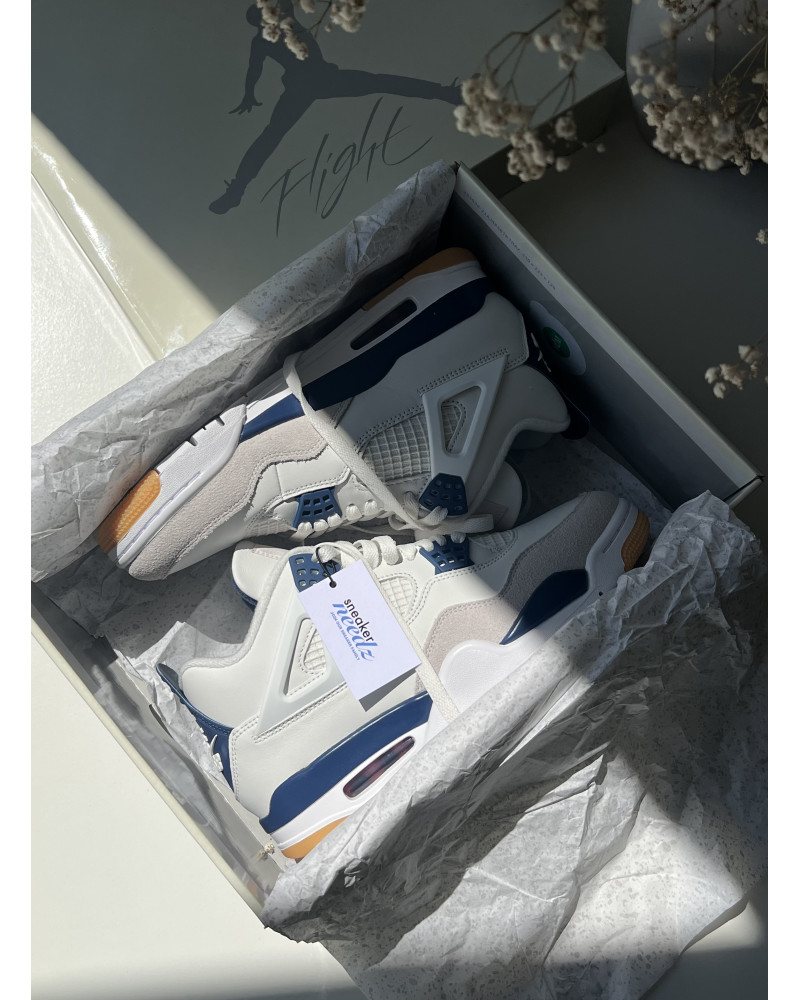 Jordan 4 Retro SB "Navy"
