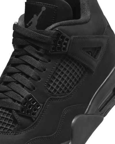 Air Jordan 4 Retro "Black Cat"