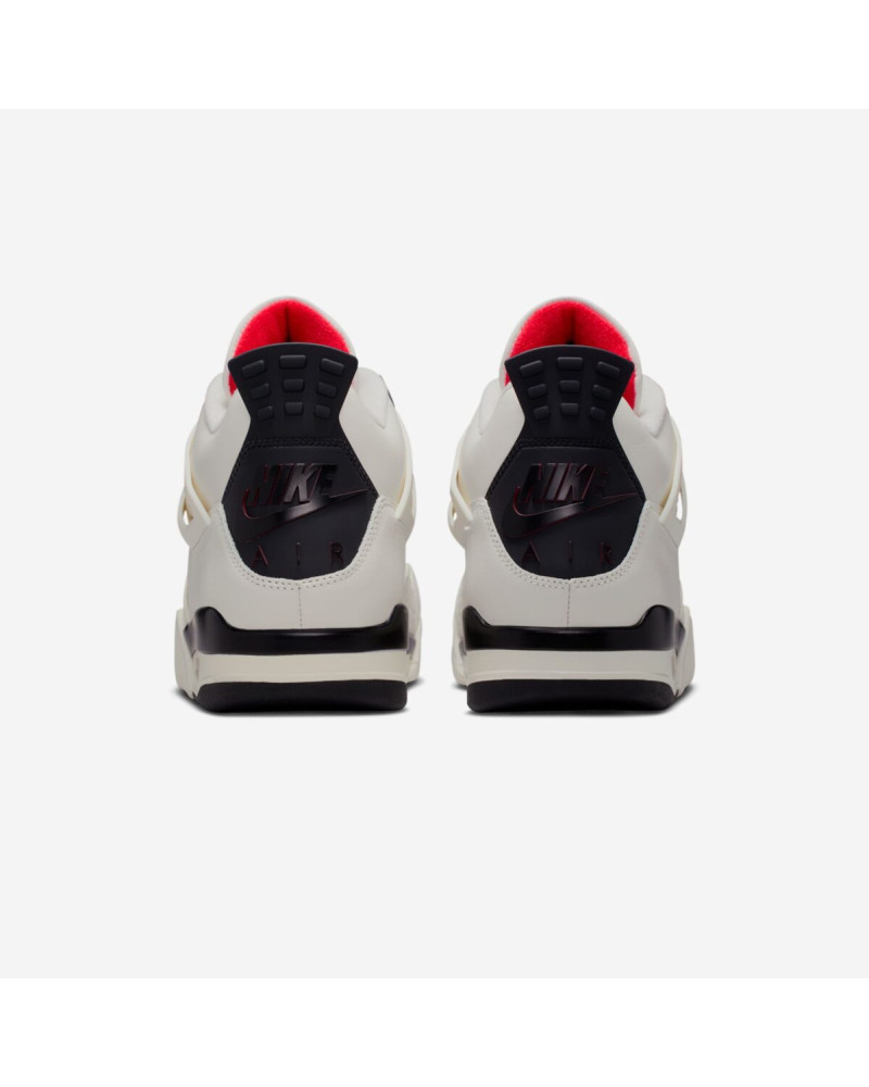 Jordan 4 Retro OG "Flight Club"