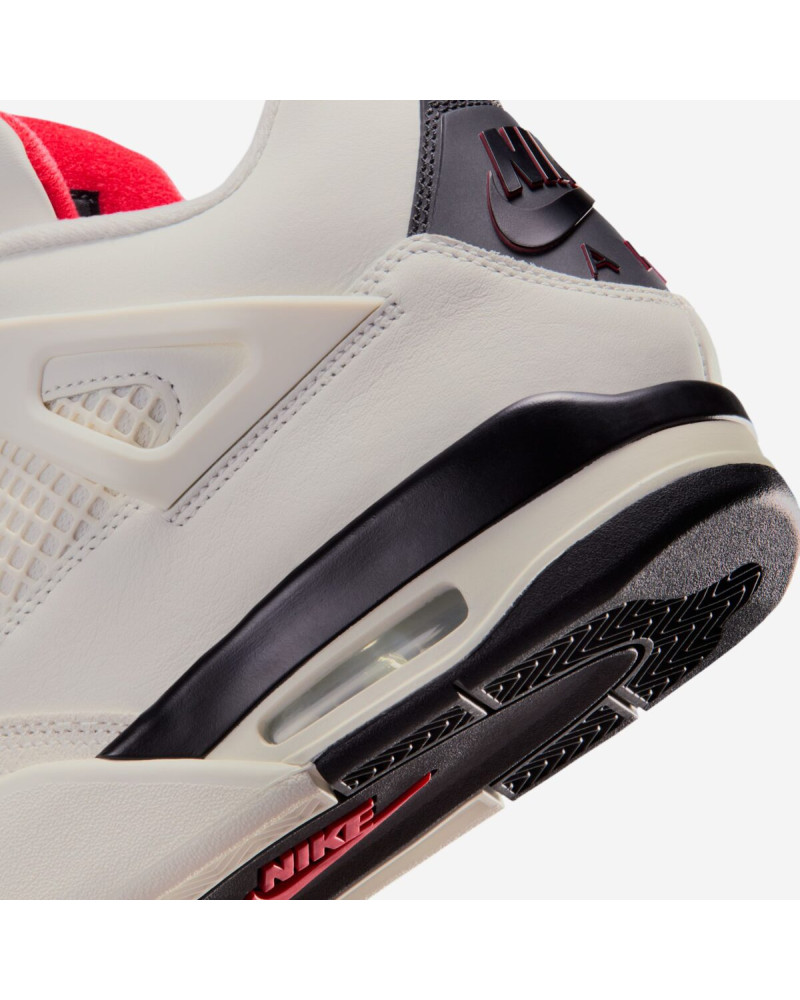 Jordan 4 Retro OG "Flight Club"