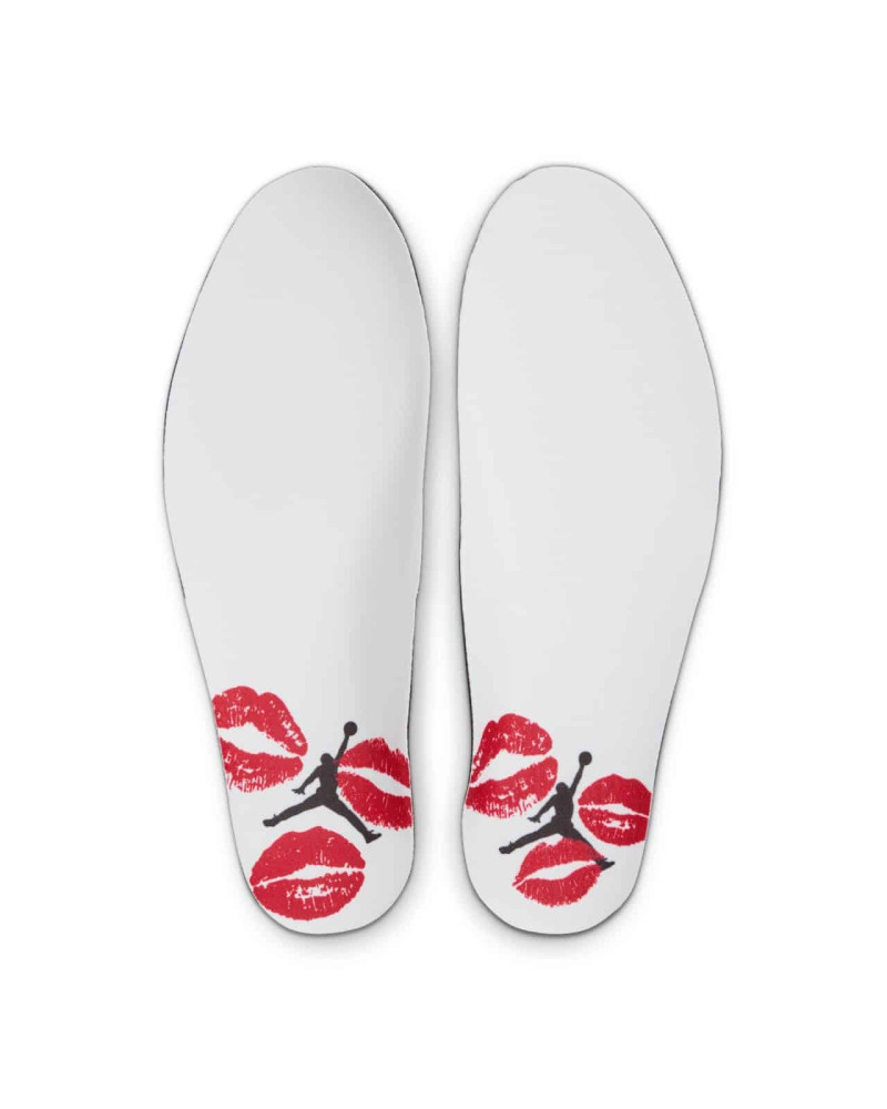 Jordan 4 Retro "Valentine's Day Sierra Red"