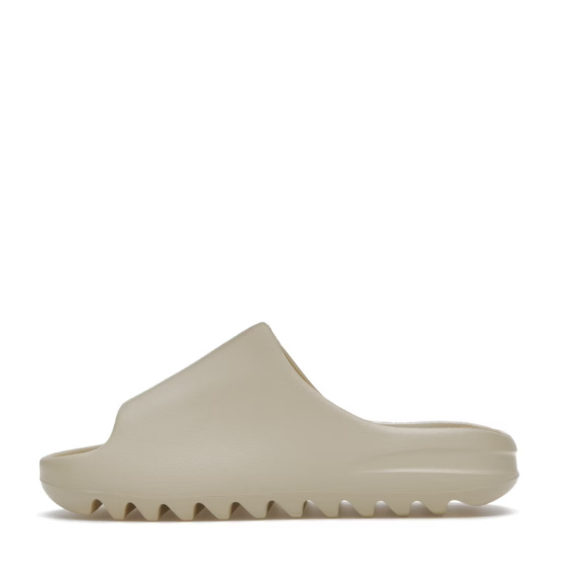 Yeezy Slide "Bone"