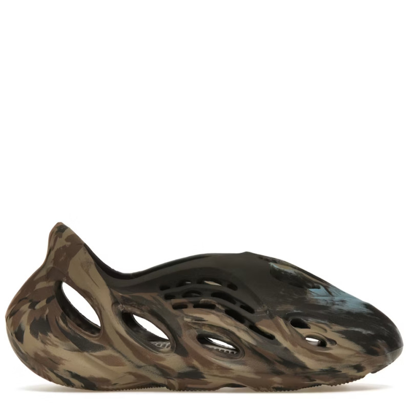 Yeezy Foam RNR "MX Cinder"