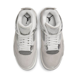 Air Jordan 4 Retro "Frozen Moments"