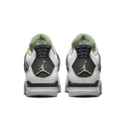 Air Jordan 4 Retro "Seafoam"