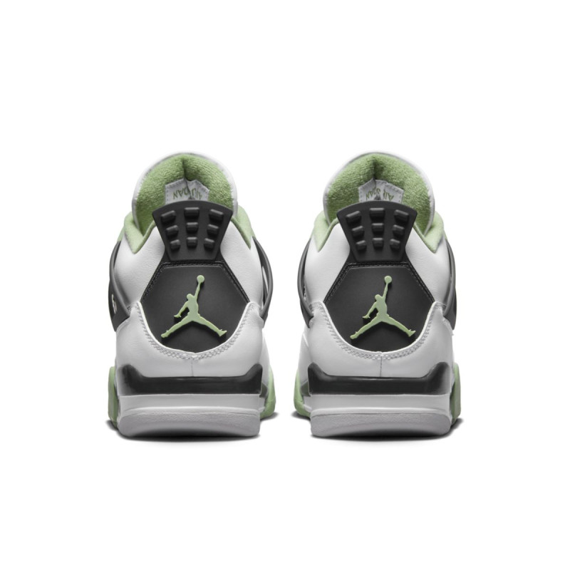Air Jordan 4 Retro "Seafoam"