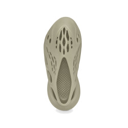 Yeezy Foam RNR "Stone Salt"